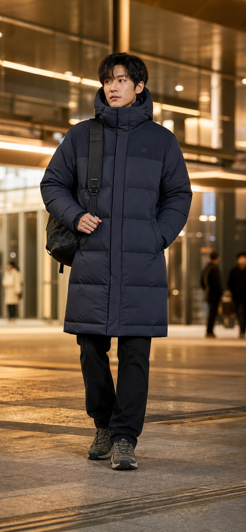 深海蓝长款羽绒服男装